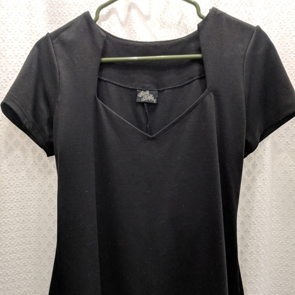 Women's Black Shirt-Vintage Neckline